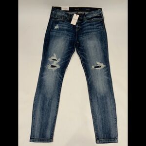 NWT JUDY BLUE Sz 2XL Distressed Whiskered & Faded Denim Skinny Fit Jeans